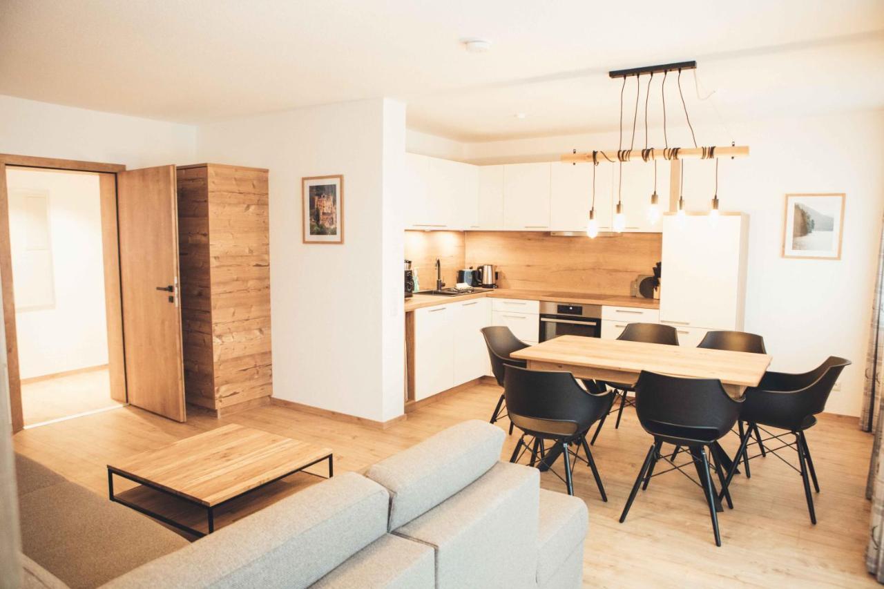 Haus Schwangau Apartment ภายนอก รูปภาพ