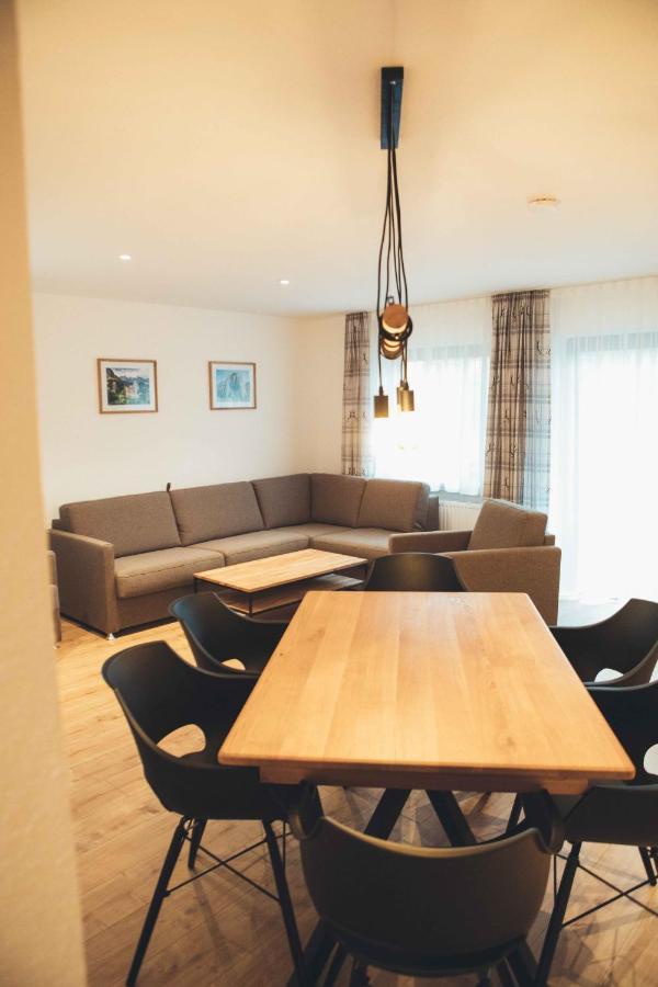 Haus Schwangau Apartment ภายนอก รูปภาพ