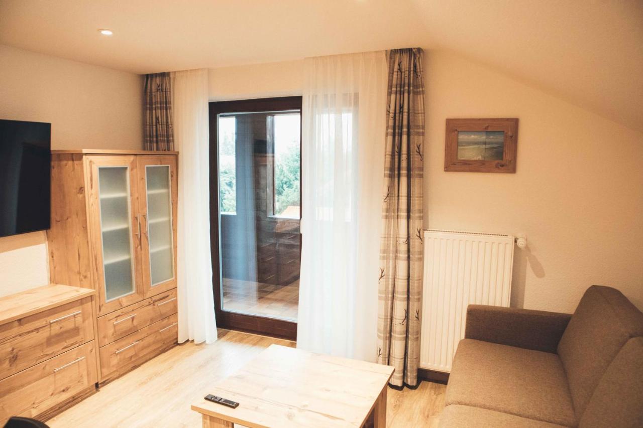 Haus Schwangau Apartment ภายนอก รูปภาพ
