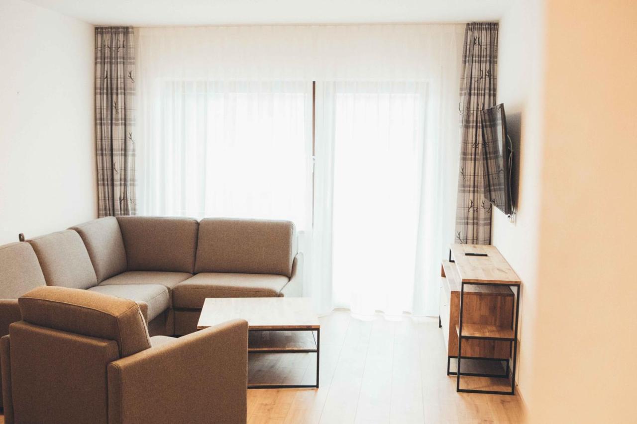 Haus Schwangau Apartment ภายนอก รูปภาพ