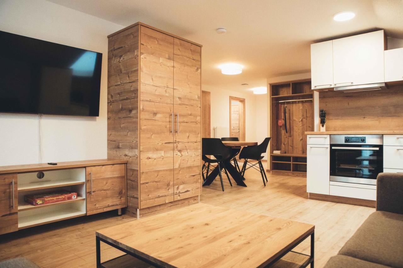 Haus Schwangau Apartment ภายนอก รูปภาพ